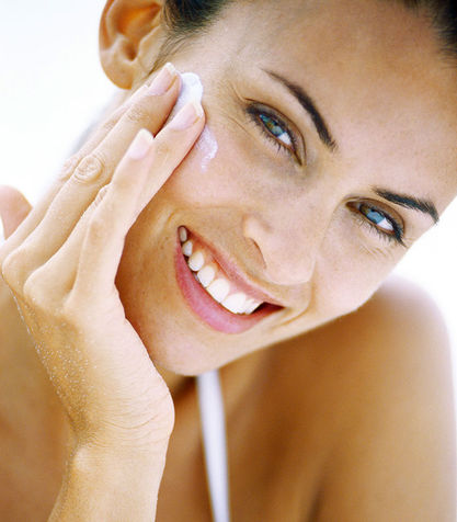 crema viso - i 5 step per la skincare routine